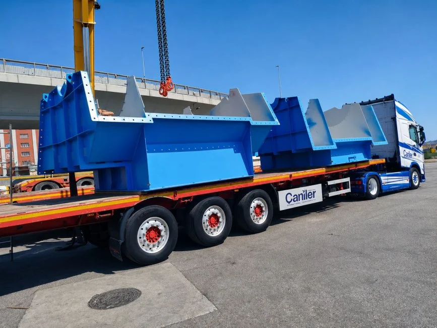 Kroman Çelik için özel makine taşımacılığı: proje tamamlandı